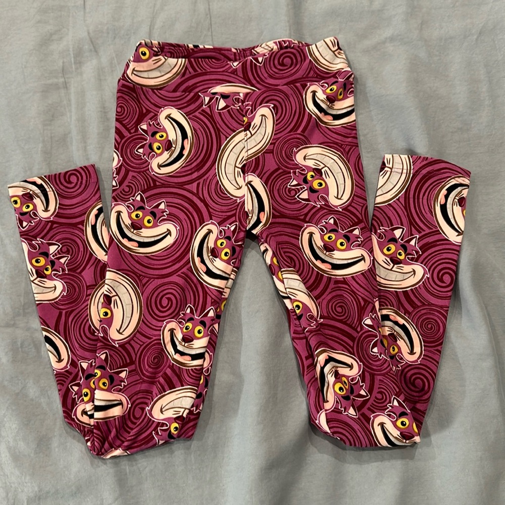 NWOT LulaRoe Cheshire Cat leggings - size L/XL (8-12).